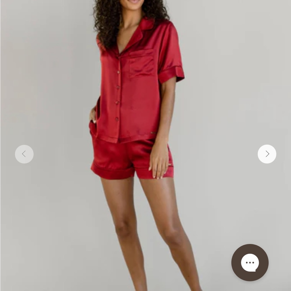 Cozy Earth short sleeve silk pajama set - Picture 5 of 5